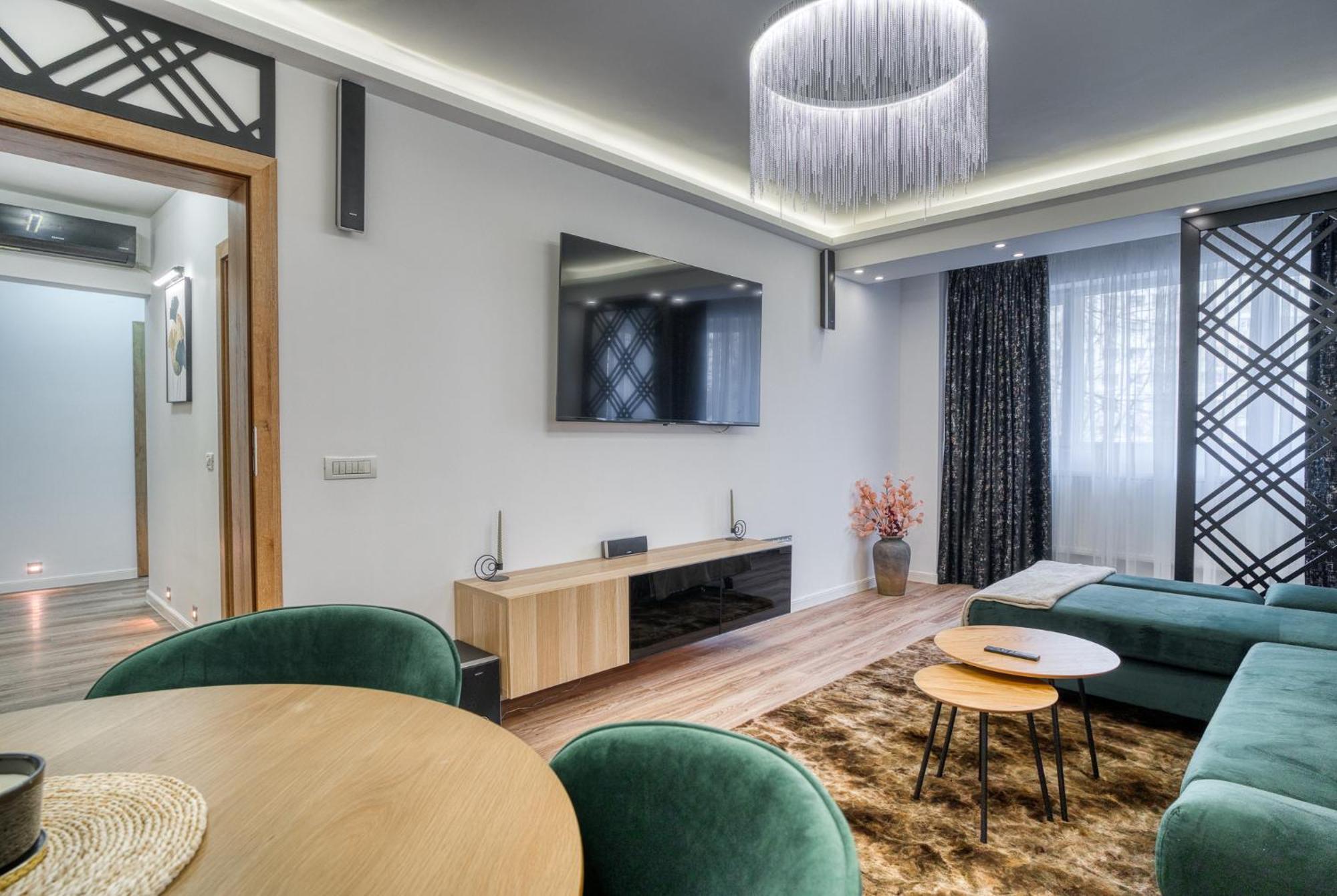 City Chic Retreat: Newly Renovated 1Br Apartment Bucarest Exterior foto